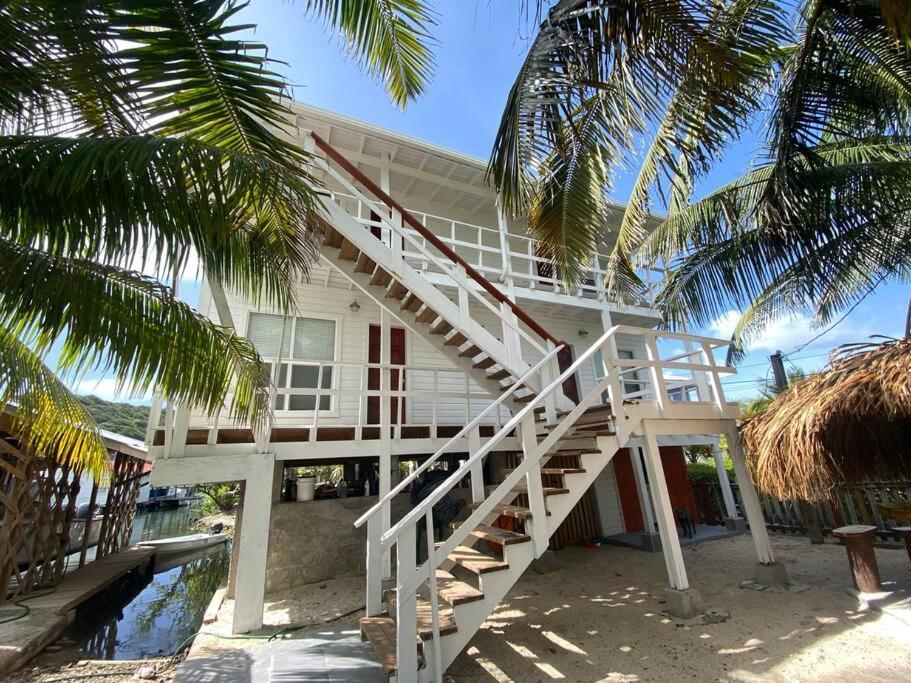 Ocean Breeze Villa Rentals Oak Ridge Exterior foto